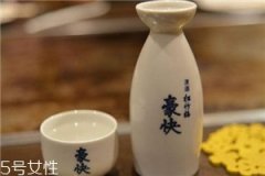 白酒要醒吗？这些酒需要醒酒